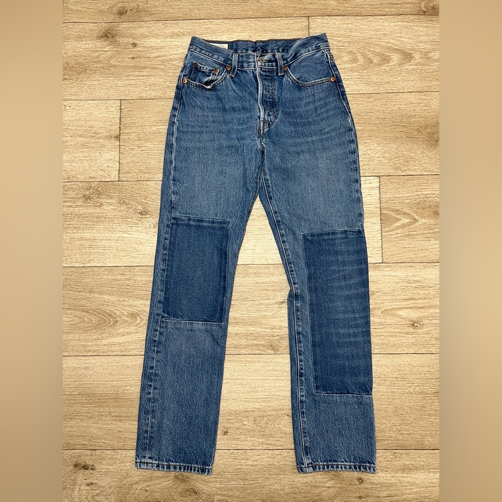 LEVI'S 501 Jeans Womens 25x30 Medium Wash Button Fly Denim Premium 100% Cotton
